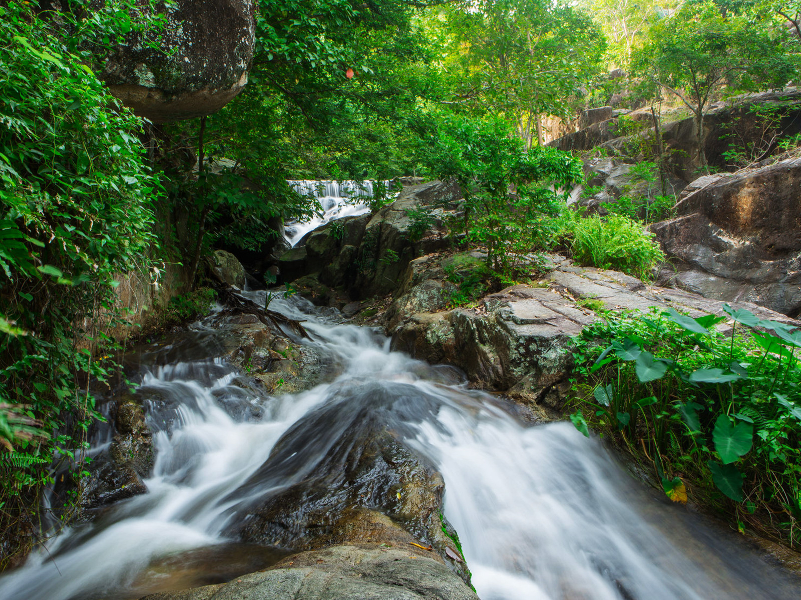 Huay Yang Waterfall — photo 5