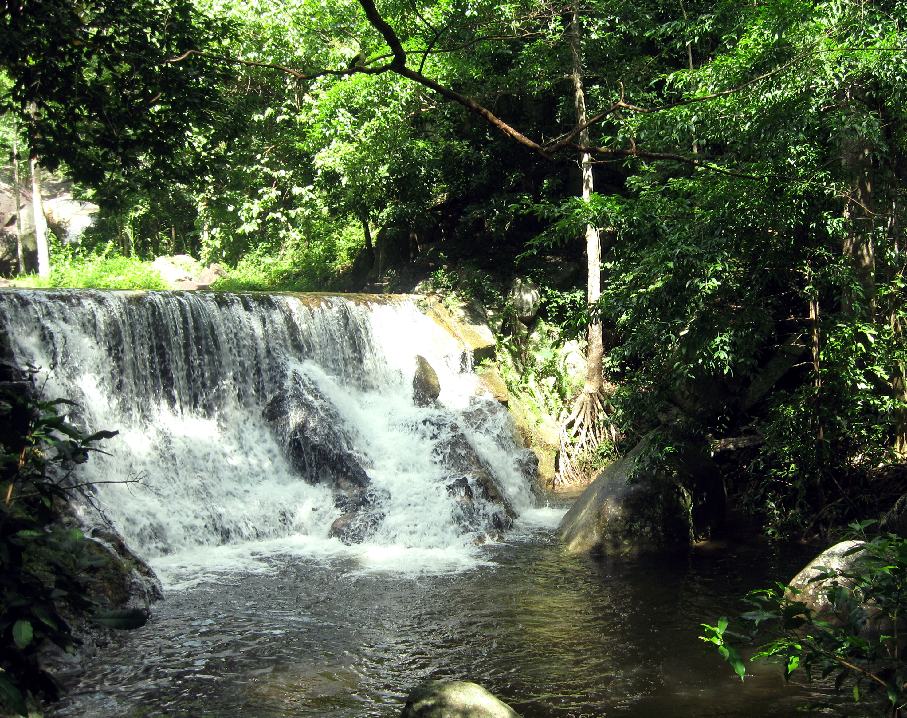 Huay Yang Waterfall — photo 6